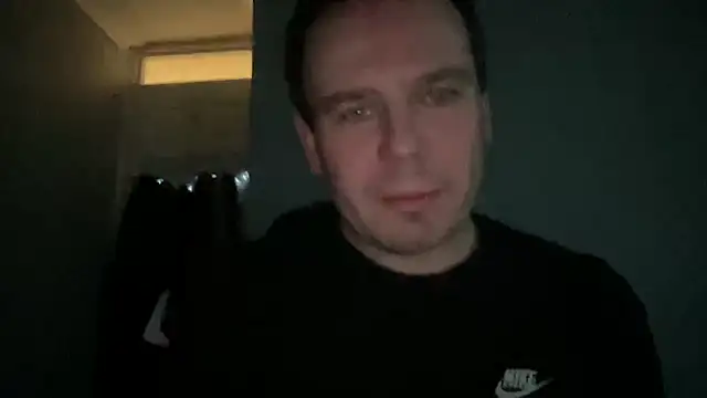 Snapshot of GotItGoin chatting on February 17, 2026, 10:29 pm GotItGoin online show from February 17, 2026, 10:29 pm