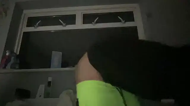 Snapshot of GotItGoin chatting on October 9, 2025, 9:59 pm GotItGoin online show from October 9, 2025, 9:59 pm