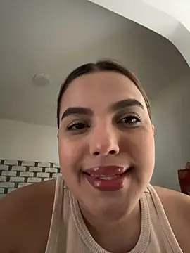 Snapshot of vivicolibri chatting on January 6, 2026, 3:27 pm vivicolibri online show from January 6, 2026, 3:27 pm