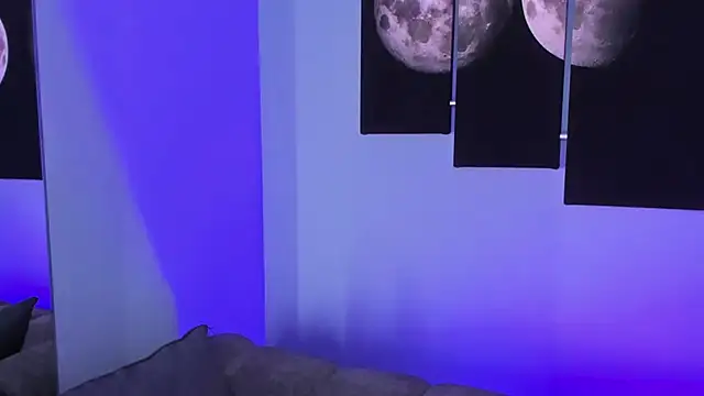 maddy walker online show from March 5, 2025, 3:18 am