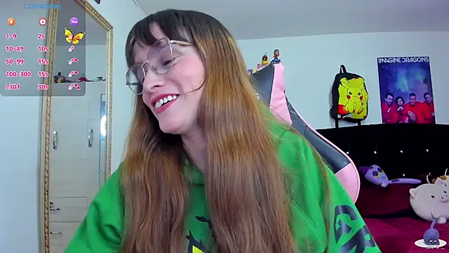 Snapshot of Lucyy-hess chatting on March 6, 2025, 9:09 pm Lucyy-hess online show from March 6, 2025, 9:09 pm