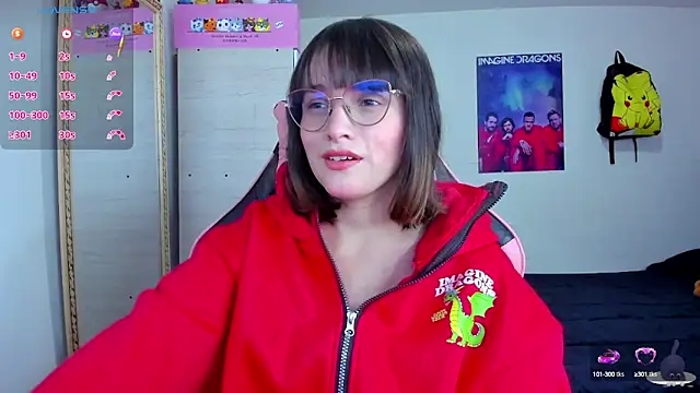 Snapshot of Lucyy-hess chatting on October 13, 2025, 7:48 pm Lucyy-hess online show from October 13, 2025, 7:48 pm