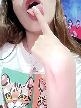 Snapshot of Lucyy-hess chatting on December 31, 2024, 11:49 pm Lucyy-hess online show from December 31, 2024, 11:49 pm