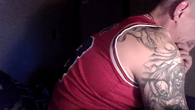 CandiedPompano online show from October 30, 2025, 1:04 am