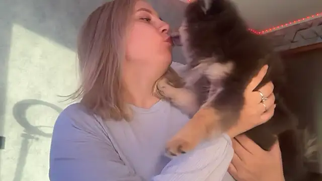 Snapshot of Thalia__Star chatting on November 12, 2025, 11:03 am Thalia Star online show from November 12, 2025, 11:03 am