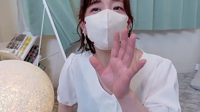 Risa 06 online show from May 12, 2026, 12:11 pm