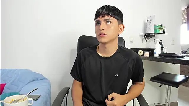 Lyam ap online show from February 21, 2025, 3:54 pm