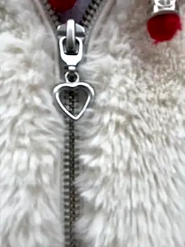 Snapshot of babydolll chatting on November 20, 2025, 10:05 am babydolll online show from November 20, 2025, 10:05 am