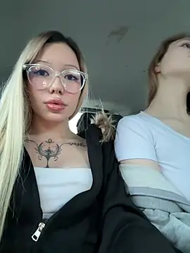 babydolll online show from February 10, 2026, 2:05 pm