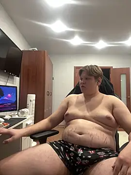 Snapshot of big_boy163 chatting on November 14, 2025, 10:08 am big boy163 online show from November 14, 2025, 10:08 am