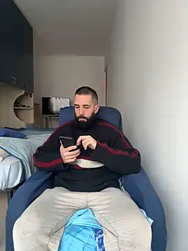 Snapshot of Gioeltoro89 chatting on March 3, 2026, 3:41 pm Gioeltoro89 online show from March 3, 2026, 3:41 pm