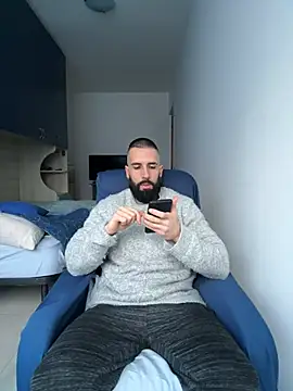 Snapshot of Gioeltoro89 chatting on February 20, 2026, 4:09 pm Gioeltoro89 online show from February 20, 2026, 4:09 pm