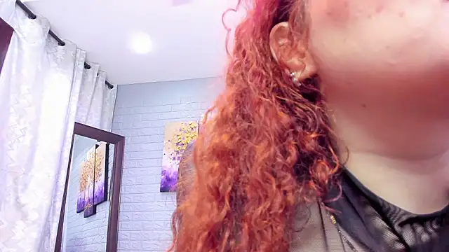 ebbafernandez  online show from February 8, 2026, 11:41 am