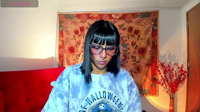 Snapshot of Demeter__ chatting on October 28, 2025, 12:22 am Demeter online show from October 28, 2025, 12:22 am