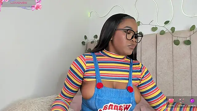 Snapshot of Kaseydelvey chatting on October 27, 2025, 9:38 pm Kaseydelvey online show from October 27, 2025, 9:38 pm