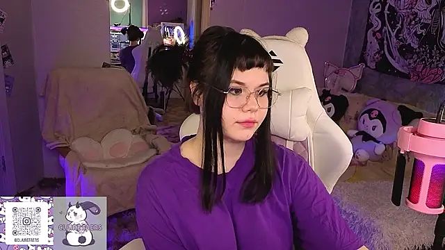 Snapshot of ClaireFaers_ chatting on February 6, 2026, 8:38 pm ClaireFaers online show from February 6, 2026, 8:38 pm