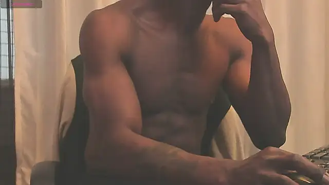 Snapshot of Miltton_Jakee chatting on March 5, 2025, 10:21 pm Miltton Jakee online show from March 5, 2025, 10:21 pm