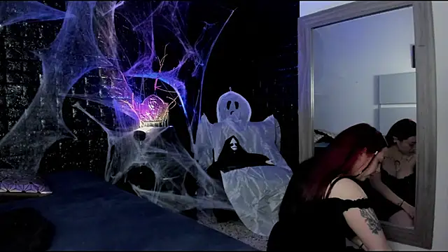 Snapshot of Calliope_dark chatting on October 31, 2025, 3:08 pm Calliope dark online show from October 31, 2025, 3:08 pm