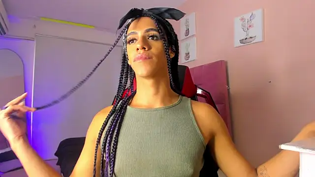 Snapshot of APRILL_FOXX chatting on January 9, 2026, 8:05 pm APRILL FOXX online show from January 9, 2026, 8:05 pm