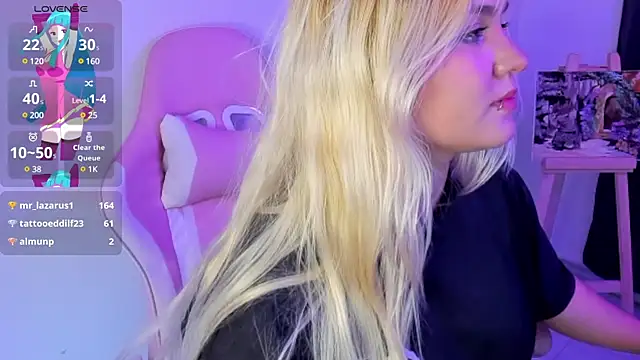 Snapshot of Pretty__zoe chatting on February 11, 2025, 3:29 am Pretty  zoe online show from February 11, 2025, 3:29 am