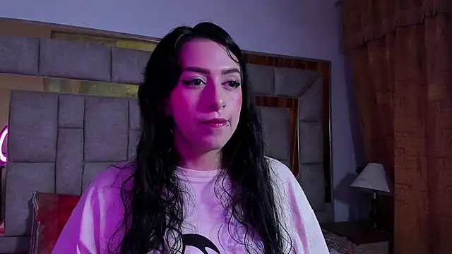 Snapshot of AlondraMendez chatting on March 10, 2025, 5:11 am AlondraMendez online show from March 10, 2025, 5:11 am