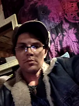 Snapshot of potholder420 chatting on March 4, 2026, 7:27 am potholder420 online show from March 4, 2026, 7:27 am