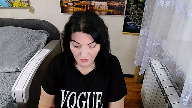 Snapshot of Lady_Boom_Wild_ chatting on November 19, 2025, 6:30 pm Lady Boom Wild online show from November 19, 2025, 6:30 pm