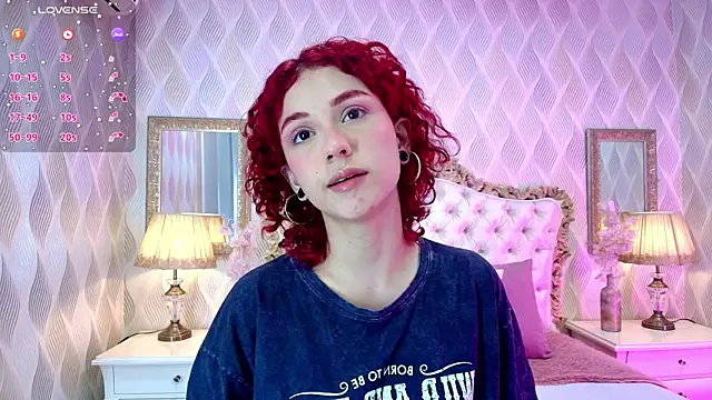 Ivy Starr1 online show from September 18, 2025, 1:36 pm