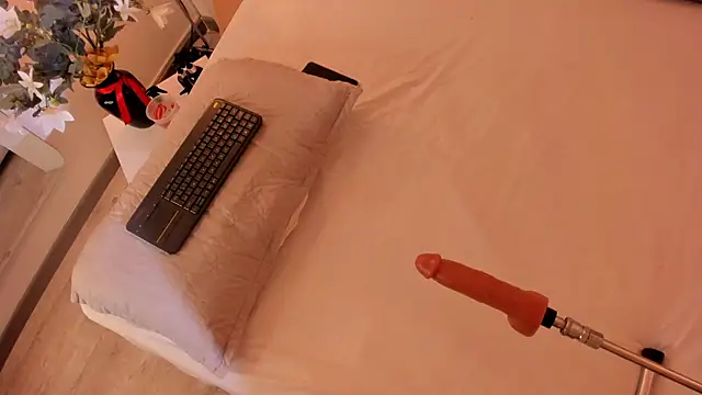 Astorath angel  online show from March 28, 2026, 12:39 pm