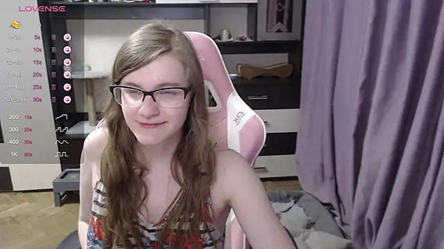 Snapshot of Tomato_Tease chatting on March 16, 2025, 8:54 pm Tomato Tease online show from March 16, 2025, 8:54 pm