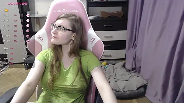 Snapshot of Tomato_Tease chatting on March 20, 2025, 7:35 pm Tomato Tease online show from March 20, 2025, 7:35 pm