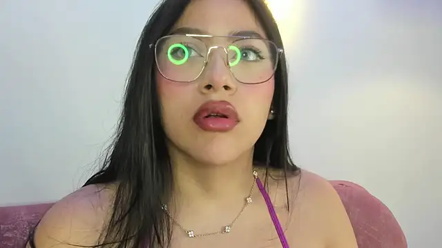 Snapshot of nicolle_pierce chatting on January 15, 2026, 1:58 pm nicolle pierce online show from January 15, 2026, 1:58 pm