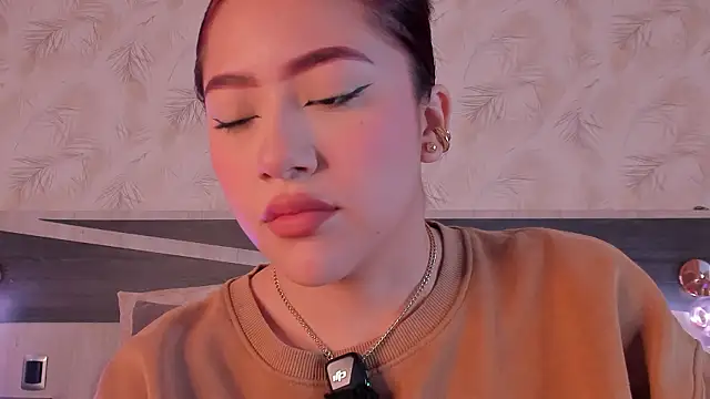 Snapshot of nicolle_pierce chatting on February 28, 2026, 1:33 pm nicolle pierce online show from February 28, 2026, 1:33 pm