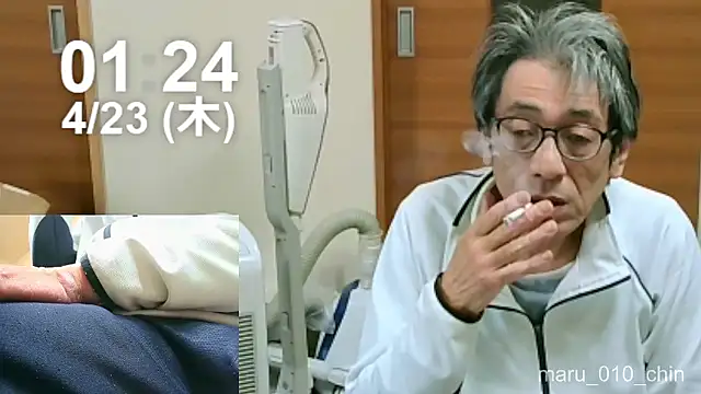 mama010-chan online show from April 22, 2026, 4:25 pm