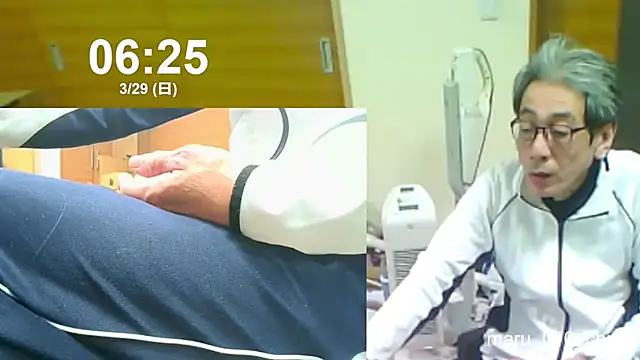 mama010-chan online show from March 29, 2026, 9:27 pm