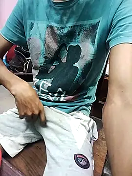 Snapshot of Afgref5335 chatting on October 17, 2025, 5:59 pm Afgref5335 online show from October 17, 2025, 5:59 pm