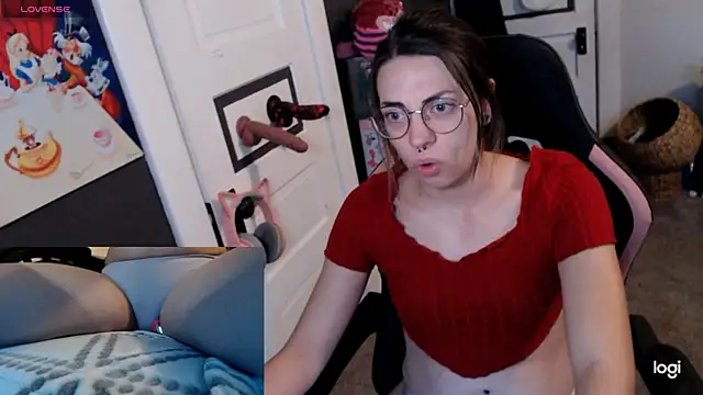 KSwonderland6 online show from January 6, 2026, 7:07 pm