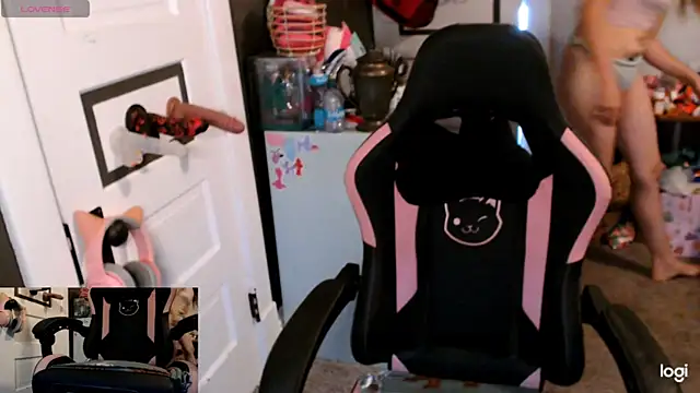 Snapshot of KSwonderland6 chatting on November 5, 2025, 5:38 pm KSwonderland6 online show from November 5, 2025, 5:38 pm