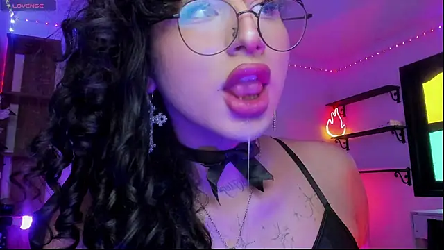 Snapshot of Heka_Prudence chatting on January 6, 2026, 10:25 pm Heka Prudence online show from January 6, 2026, 10:25 pm