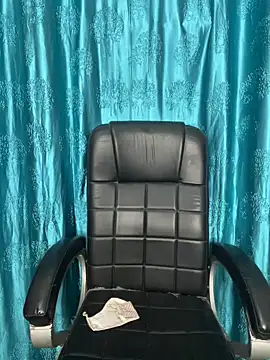 Snapshot of poision51 chatting on February 25, 2025, 6:01 pm poision51 online show from February 25, 2025, 6:01 pm