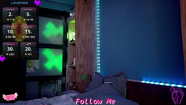 Snapshot of QueenYsuRey chatting on November 20, 2025, 6:41 pm QueenYsuRey online show from November 20, 2025, 6:41 pm