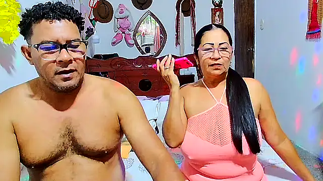 rosi pamela online show from December 4, 2025, 10:42 pm