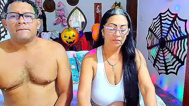 rosi pamela online show from October 26, 2025, 6:41 pm