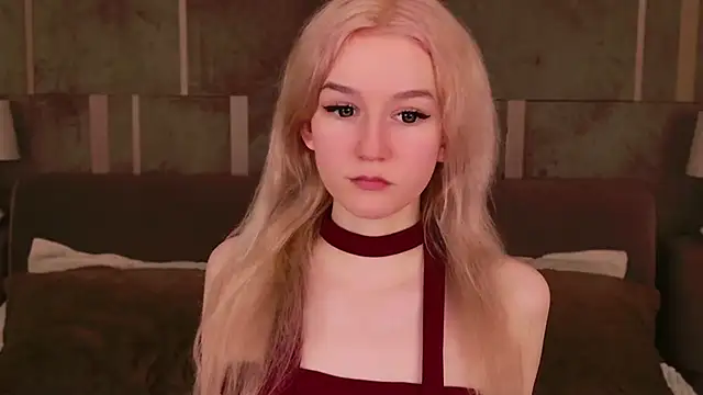 Snapshot of NaomiLoys chatting on March 16, 2025, 9:58 pm NaomiLoys online show from March 16, 2025, 9:58 pm