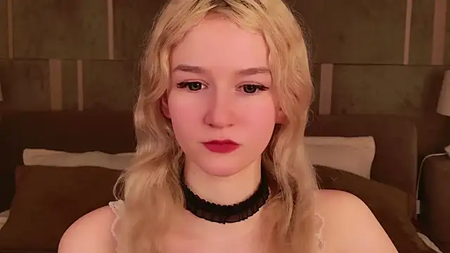 Snapshot of NaomiLoys chatting on March 10, 2025, 1:01 am NaomiLoys online show from March 10, 2025, 1:01 am