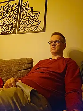 Snapshot of Hectorthyssen1 chatting on February 7, 2026, 11:46 pm Hectorthyssen1 online show from February 7, 2026, 11:46 pm