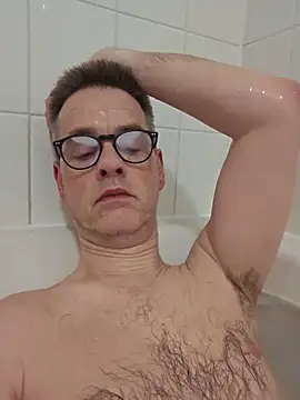 Snapshot of Hectorthyssen1 chatting on March 2, 2026, 8:27 pm Hectorthyssen1 online show from March 2, 2026, 8:27 pm