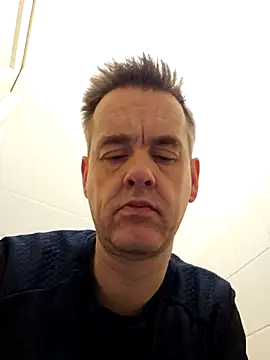 Snapshot of Hectorthyssen1 chatting on March 1, 2025, 9:40 am Hectorthyssen1 online show from March 1, 2025, 9:40 am