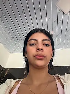 Snapshot of Baby_Niels chatting on November 27, 2025, 3:45 pm Baby Niels online show from November 27, 2025, 3:45 pm