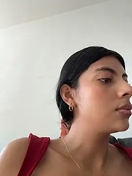 Snapshot of Baby_Niels chatting on July 18, 2026, 4:48 pm Baby Niels online show from July 18, 2026, 4:48 pm